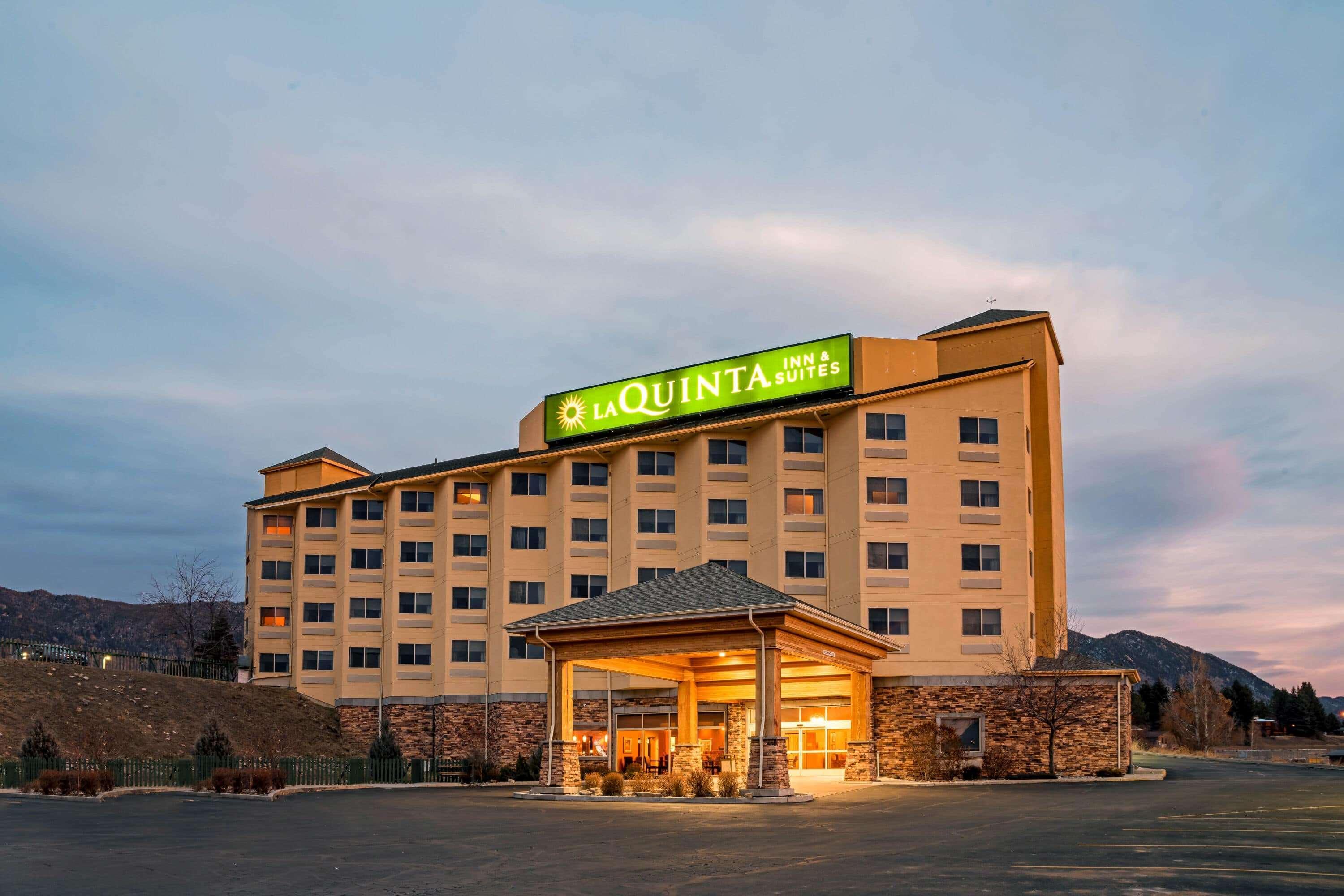 La Quinta By Wyndham Butte Hotel Ngoại thất bức ảnh
