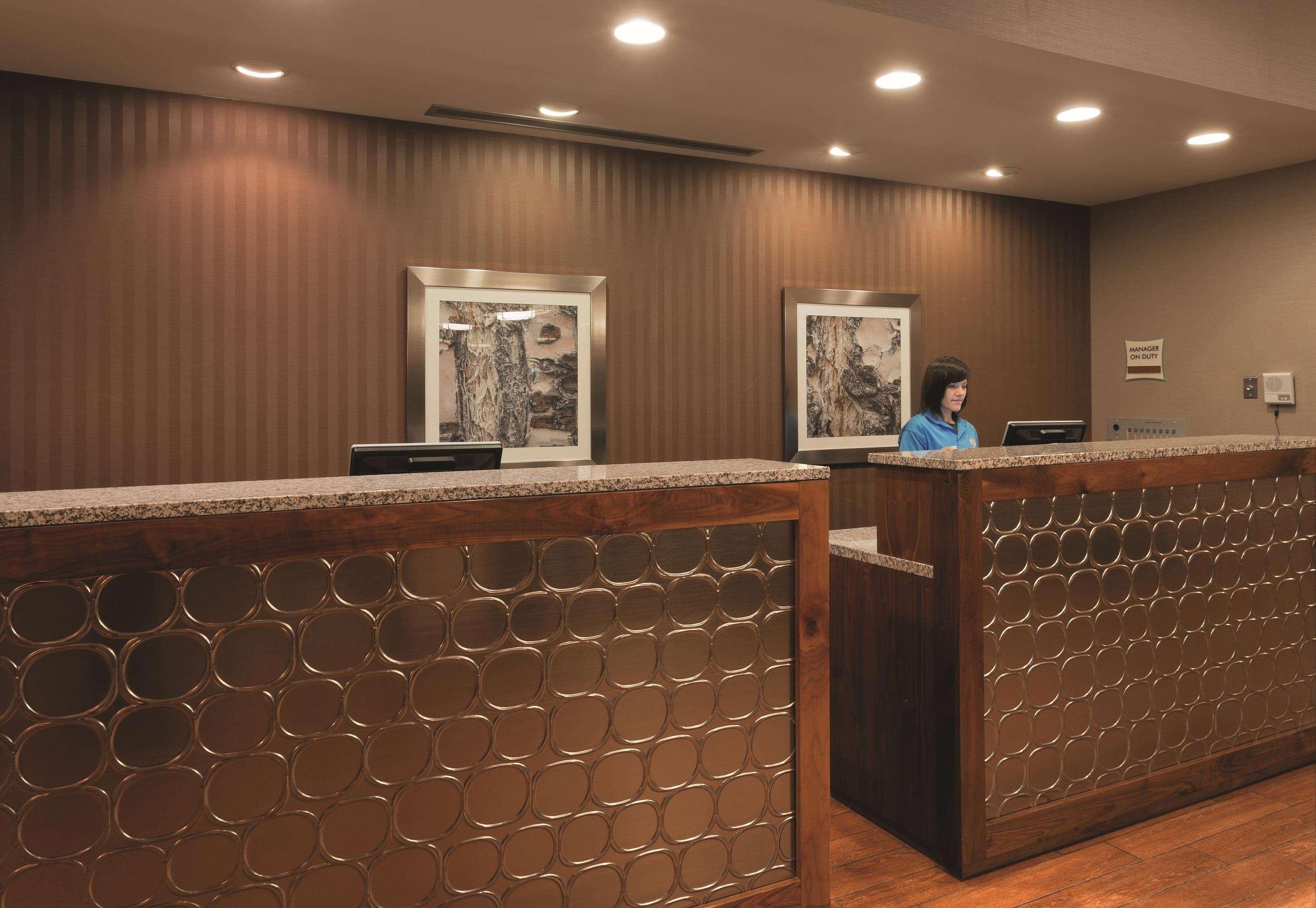 La Quinta By Wyndham Butte Hotel Ngoại thất bức ảnh