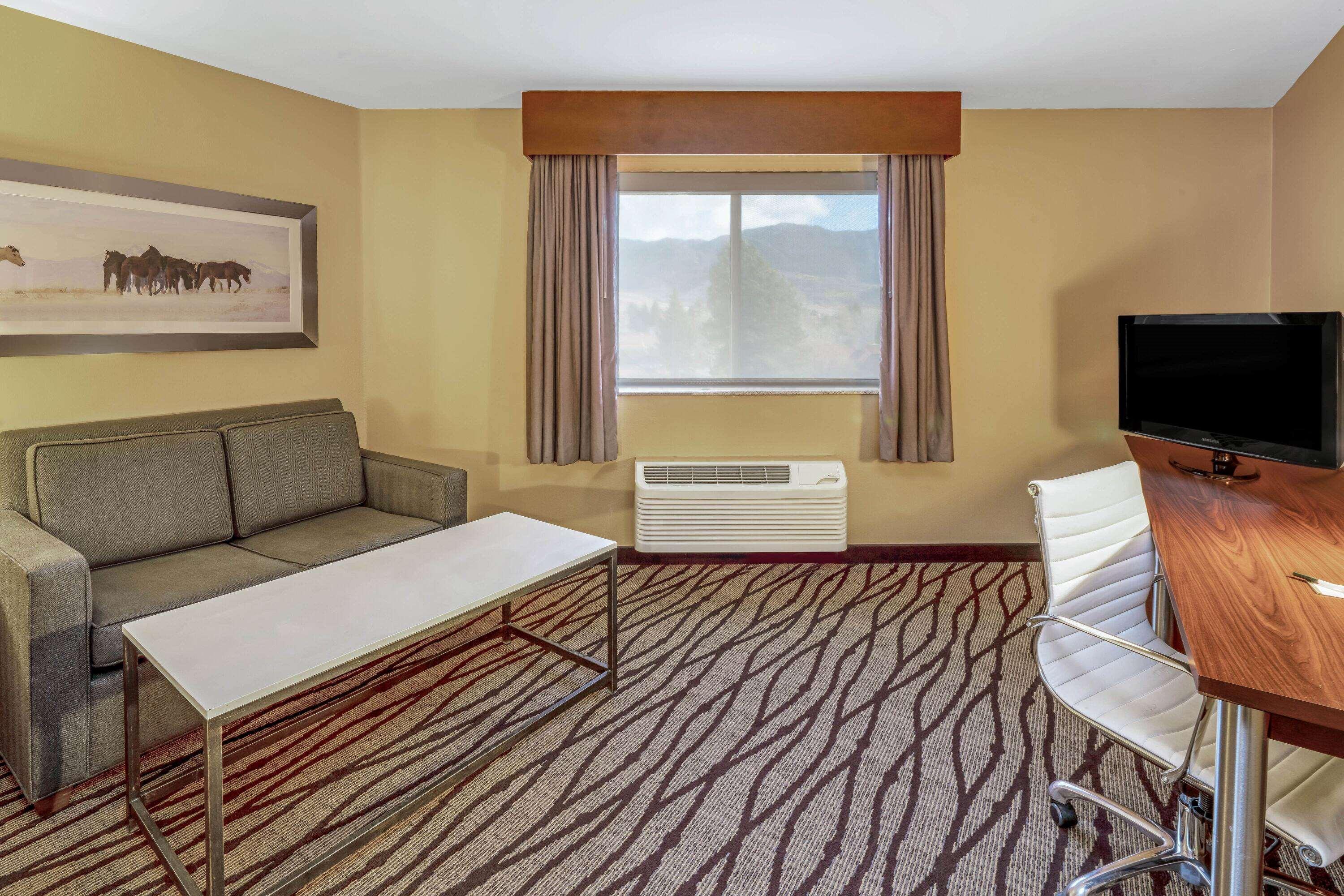 La Quinta By Wyndham Butte Hotel Ngoại thất bức ảnh